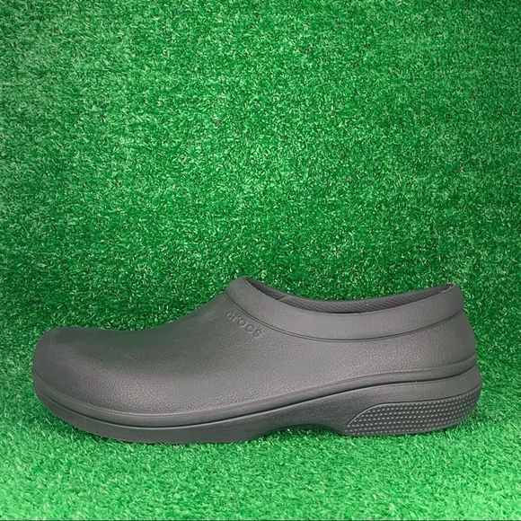 CROCS Shoes Crocs Mens On The Clock Slip Resistant Safety Work Clog